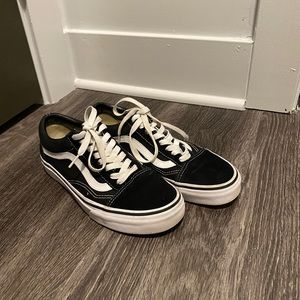 Women’s Black Vans Size 8